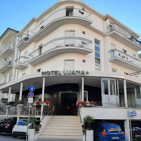 Hotel Luana Ріміні Екстер'єр фото
