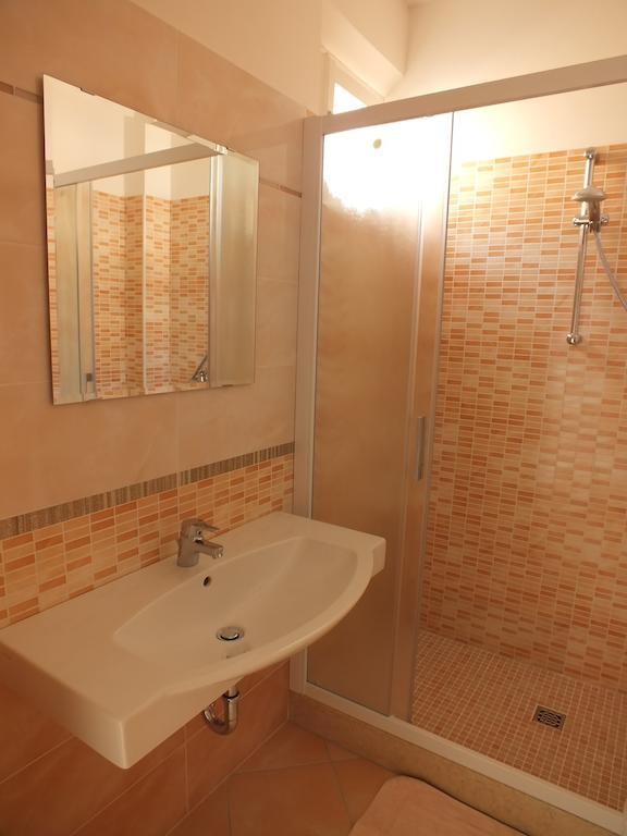 Hotel Luana Ріміні Номер фото